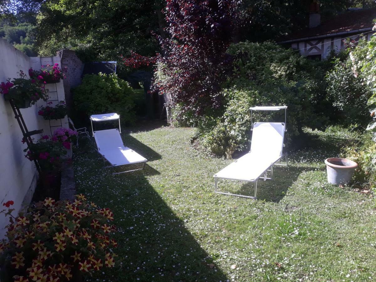 Gite Au Bord Du Lac Montville Luaran gambar